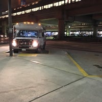 Photo taken at Atlanta Airport Hotel Shuttles by Derek on 10/9/2018