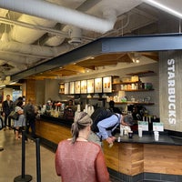 Photo taken at Starbucks by Derek on 9/20/2022