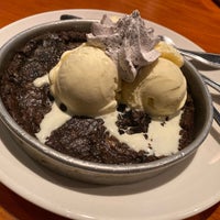 Photo taken at BJ&amp;#39;s Restaurant &amp;amp; Brewhouse by alexander s. on 10/11/2019