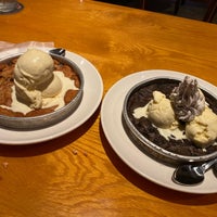 Photo taken at BJ&amp;#39;s Restaurant &amp;amp; Brewhouse by alexander s. on 11/9/2019