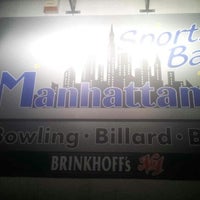 Das Foto wurde bei Manhattan Bowling Sports Bar von Matthias W. am 12/8/2012 aufgenommen