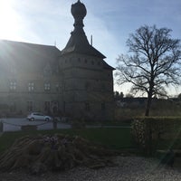 Foto diambil di Château de Chimay oleh Maggie v. pada 3/26/2017