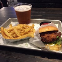 Photo taken at Shake Shack by Lisa L. on 8/26/2015