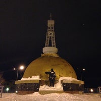 Photo taken at Памятник первооткрывателям самотлорской нефти by Stepan K. on 12/14/2013
