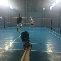 Photo taken at Phoenix Badminton Court by Pimm🤗 on 3/24/2016