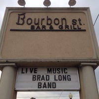 Снимок сделан в Bourbon Street Bar &amp;amp; Grille пользователем William C. 2/15/2014
