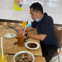 Photo taken at Sate Blora Cirebon by Agung D. on 11/4/2020