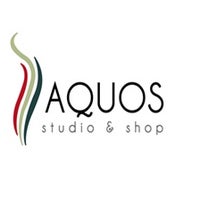 Photo prise au AQUOS STUDIO &amp;amp; SHOP par AQUOS STUDIO &amp;amp; SHOP le11/27/2013