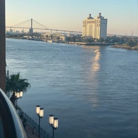 Foto tomada en Marriott Savannah Riverfront  por Nurse el 1/6/2022