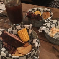 2/28/2016에 Jorge R.님이 Smoke Hog Ribs &amp;amp; Beer에서 찍은 사진