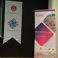 Photo taken at Čitaonica Filozofskog fakulteta by Ayşe on 9/5/2019