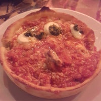 Снимок сделан в Stromboli Deep Dish Pizza пользователем Diego B. 7/7/2018