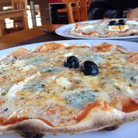 Foto tirada no(a) Pizza no Pátio por Marko R. em 12/4/2013