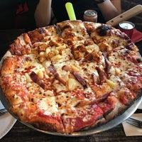 Photo taken at Michelangelo&#39;s Pizzeria by Cheryl Y. on 8/1/2020