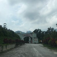 Foto tomada en Gaharu Tea Valley Gopeng  por Cheryl Y. el 6/17/2022
