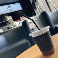 Photo taken at Kushitani CAFE x Coffee Ponpon 針TRS店 by うそつよ on 9/6/2022