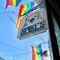 Photo taken at Spike&amp;#39;s Coffee &amp;amp; Tea by Bradley M. on 6/21/2023