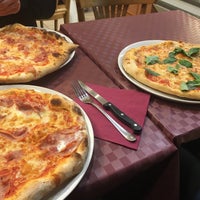 5/17/2017 tarihinde George B.ziyaretçi tarafından Da Momo Pizzeria'de çekilen fotoğraf