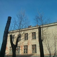 Photo taken at 172 школа by Александр Б. on 4/15/2014