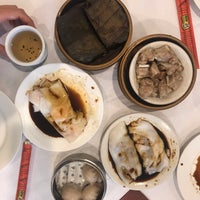 Photo taken at Li Wah Restaurant by Kare N. on 12/17/2018