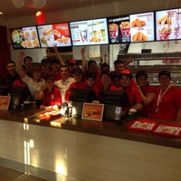 12/5/2013에 KFC님이 KFC에서 찍은 사진