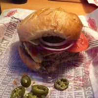 Photo taken at Fuddruckers by Olcay on 12/31/2015