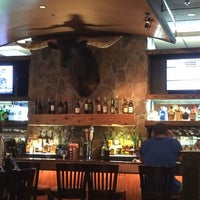 Photo taken at LongHorn Steakhouse by Iaroslav R. on 5/27/2016