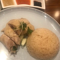 Photo taken at Tong Dim Noodle Bar by Jesslyn on 11/21/2019