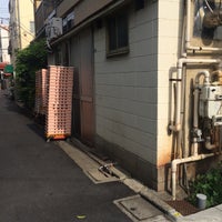 Photo taken at 東屋製麺 by u on 5/21/2015