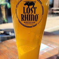 Foto diambil di Lost Rhino Brewing Company oleh Michael K. pada 10/20/2021