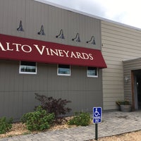 รูปภาพถ่ายที่ Alto Vineyards โดย Debbie W. เมื่อ 8/22/2017