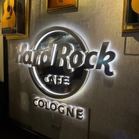 Photo taken at Hard Rock Cafe Köln by Turki on 10/10/2023