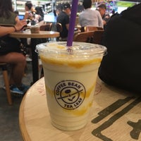 Photo taken at The Coffee Bean &amp;amp; Tea Leaf by H M. on 5/28/2019