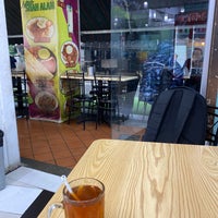 Photo taken at New Shah Alam Restaurant by H M. on 9/13/2020