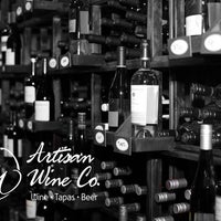 Foto tirada no(a) Artisan Wine Company por Artisan em 5/6/2014