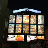 Photo taken at Taco Bell by Jesse M. on 2/10/2017
