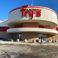 Photo taken at Fry&amp;#39;s Electronics by Jesse M. on 12/21/2019