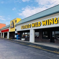 Photo taken at Buffalo Wild Wings by Jesse M. on 9/8/2019