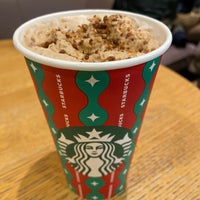 Photo taken at Starbucks by Laëtitia J. on 11/24/2022