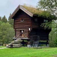 Photo taken at Lysebu Hotell by Erling W. on 8/7/2019