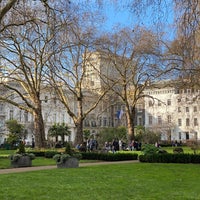 Photo taken at St James&amp;#39;s Square by Jim J. on 1/24/2023