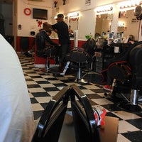 Photo taken at Unique Cutz Barber Shop by King👑💵 on 4/16/2013