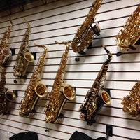 Снимок сделан в Dillon Music - Brass Store пользователем Stacy C. 4/3/2014