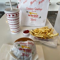 Photo taken at In-N-Out Burger by Mark K. on 12/4/2022