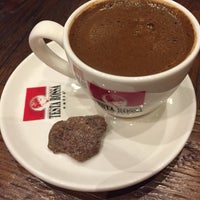 Photo taken at Testa Rossa Caffé by KRY   on 12/22/2016