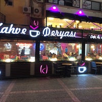 Foto diambil di Kahve Deryası oleh Atakan G. pada 3/8/2018
