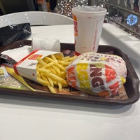 Photo taken at Burger King by Mehmet Akif G. on 11/22/2021