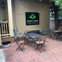 Photo taken at Araya&amp;#39;s Vegetarian Place by Grace on 6/22/2018