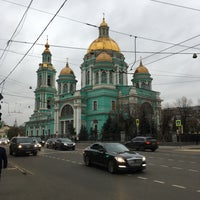 Photo taken at Елоховская площадь by 🌜Стихия ✨ on 10/31/2018