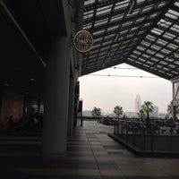Photo taken at インテリアライフスタイル展/東京ビッグサイト by Minoru M. on 6/12/2015